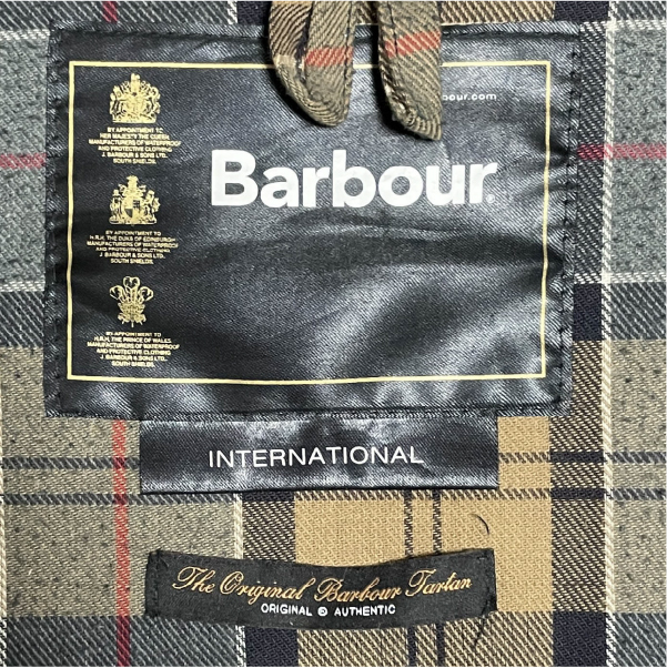 バブアー洗濯前ネーム4